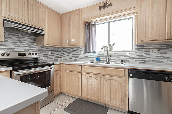 808Grapeleaf12