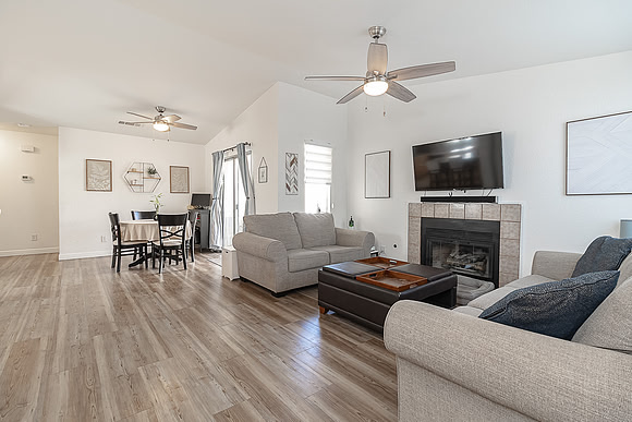 808Grapeleaf06