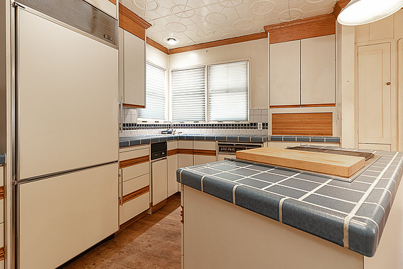 946 Sierra St15