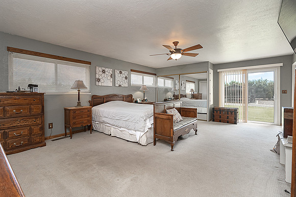 4806Hammet18
