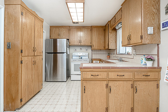 1605Oakwood09