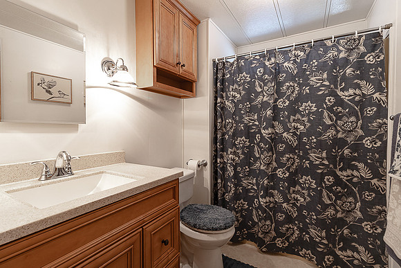 3933Lahaina17