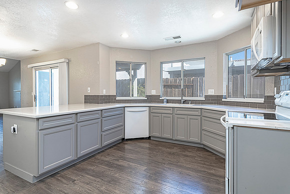 2703Parkway13