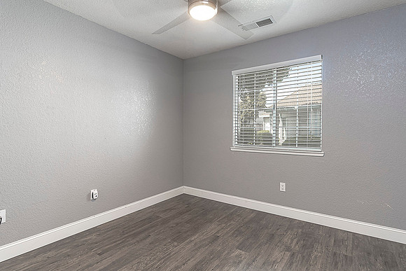2703Parkway17