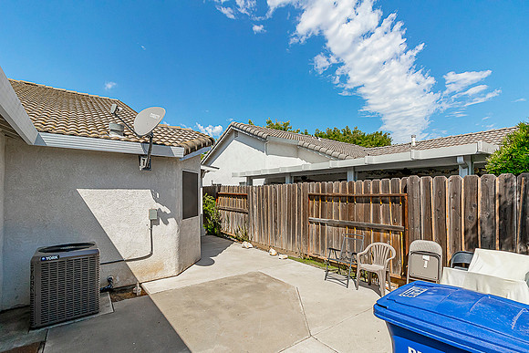 2703Parkway24