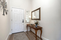 2425 Gallery 06