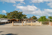 250 N 9th Ave, Oakdale