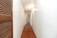 250 N 9th 13