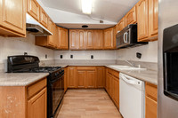 250 N 9th 12