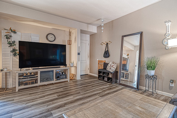 4213 Montara14