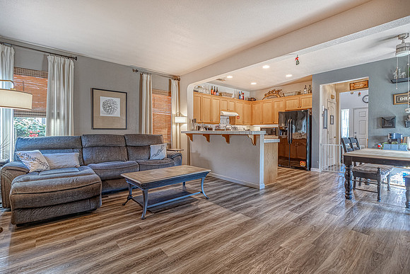 4213 Montara15
