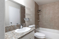 2724 Park Pl15