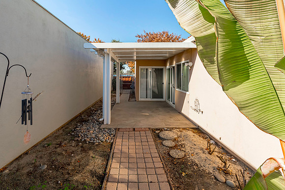 2724 Park Pl19