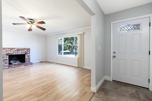 2040 Edgebrook 04