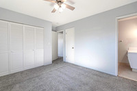 2040 Edgebrook 15