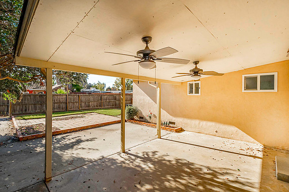 2040 Edgebrook 18