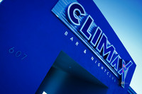 12ClimaxBar2001