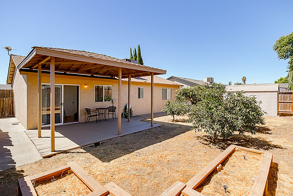 3917Hollywood24