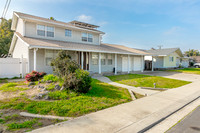 1250 Slayton Dr, Manteca