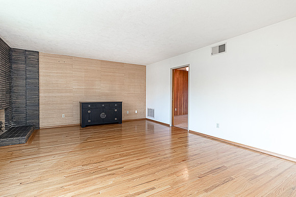 1613Springwood06