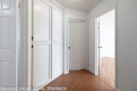 15046Cambridge14