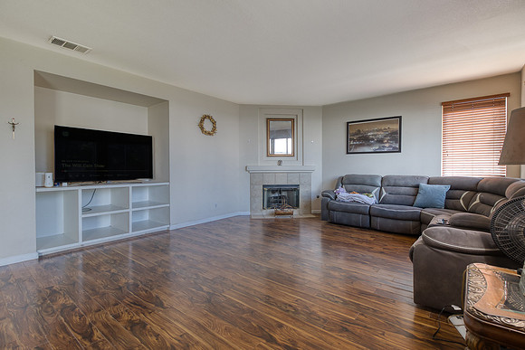 10349Lanier16