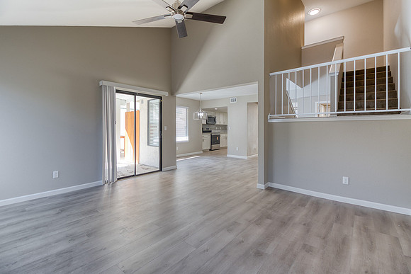 2204OrchardPark12