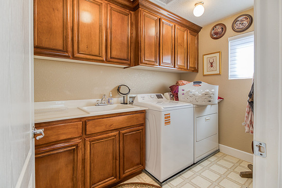 1712NewHampton23