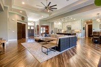 4111CountryWalk15