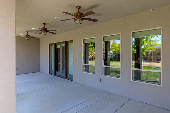 4111CountryWalk38