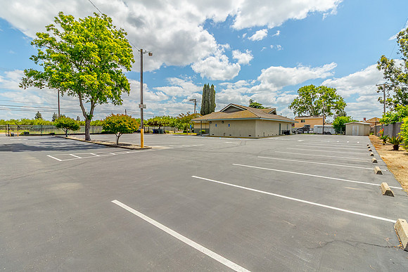 5047Central Ave. , Ceres04