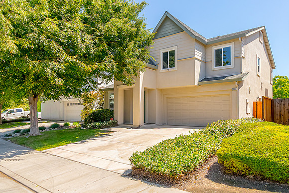 250Almanor01