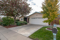 2216 Ridgeway Dr-002