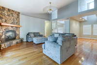 20920CHRISTOPHER11
