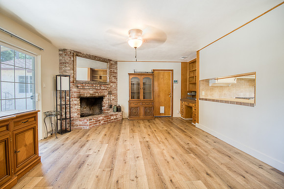 1036 Lakewood 10