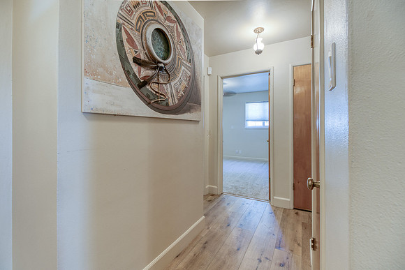 1036 Lakewood 17