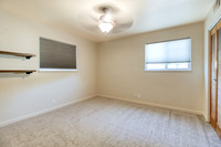 1036 Lakewood 18