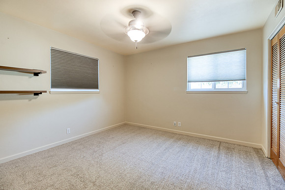 1036 Lakewood 18