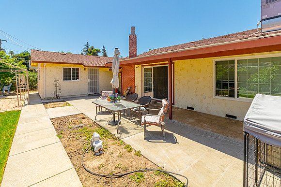 1036 Lakewood 29