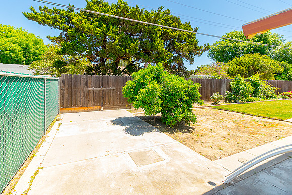 1036 Lakewood 27