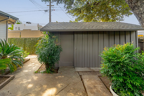 318California32