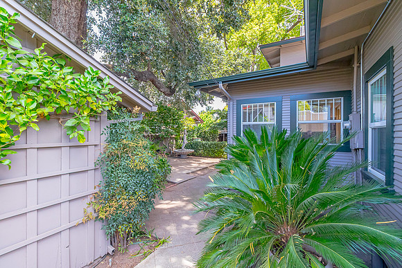 318California31