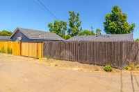 898 Dartmouth Ave, Modesto