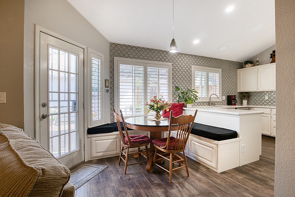 2809SandStone13
