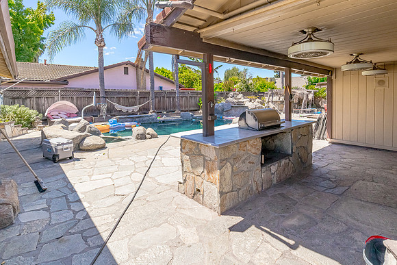1602Venetian22
