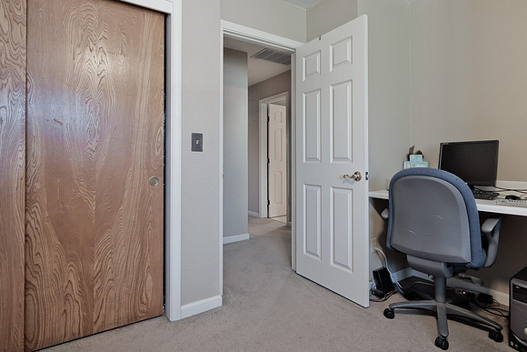 896 Shadowbrook -025