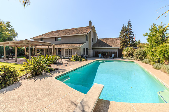 896 Shadowbrook -034
