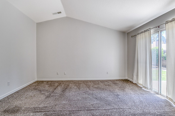 6024CreekBend19