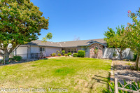 1635 Crom St, Manteca
