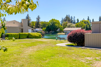 3722 W Benjamin Holt Dr, Stockton